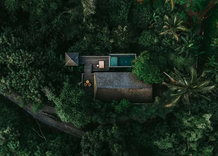 Buahan, A Banyan Tree Escape Resort