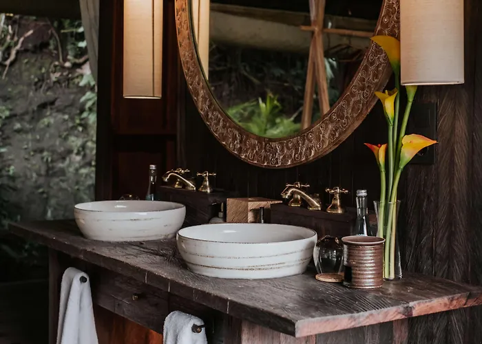 Buahan, A Banyan Tree Escape パヤンガン