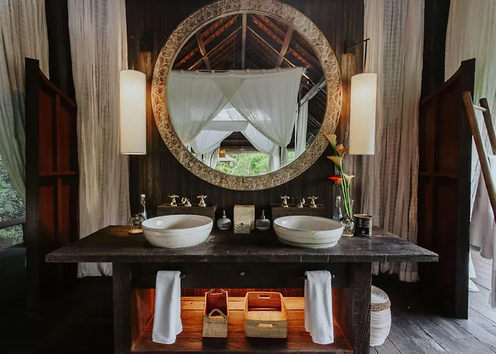 Resort Buahan, A Banyan Tree Escape 5*